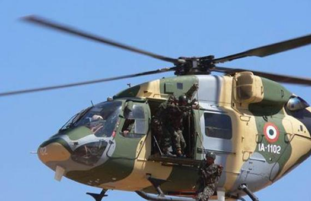 「直升机」拉达克边境传来一声巨响，印军直升机爆炸成火球，俄：形势已失控