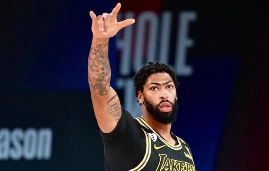 湖人队|4-3,2-0!连续两场绝杀,杨毅王猛直呼没有了,苏群看好湖人