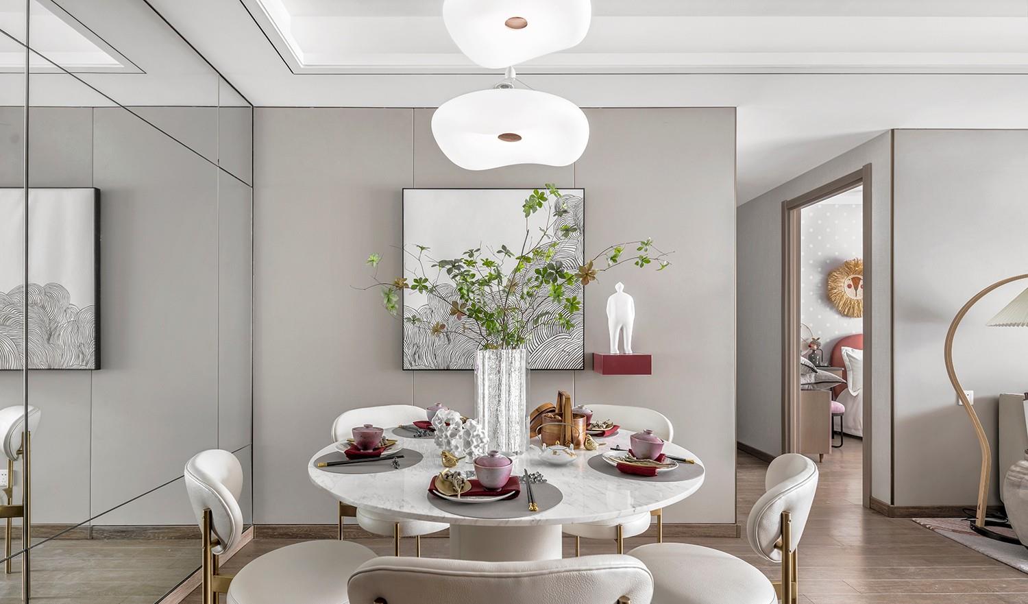 「设计师」越来越多人喜欢轻奢风，120㎡的家，学他这样装修，创新且惬意！