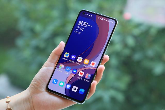 朱海舟|秋天还没换新手机？性价比神机供您任意挑选