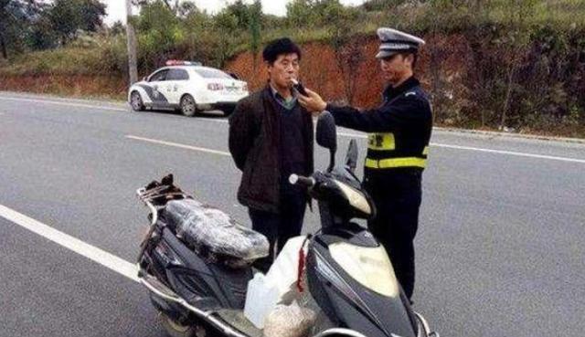 #电动车#又一电动车“新规”实行，被抓到直接罚500，交警：但愿你没有！