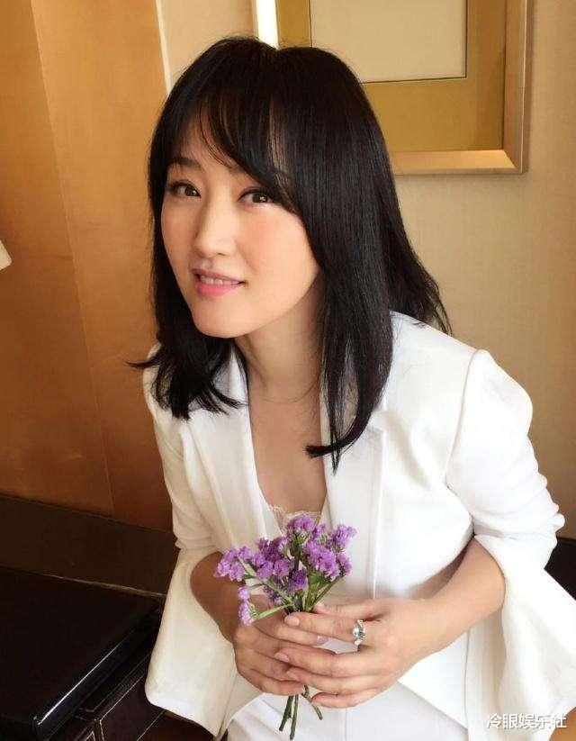 杨钰莹|4天前，红了20多年的天后杨钰莹“翻车”了