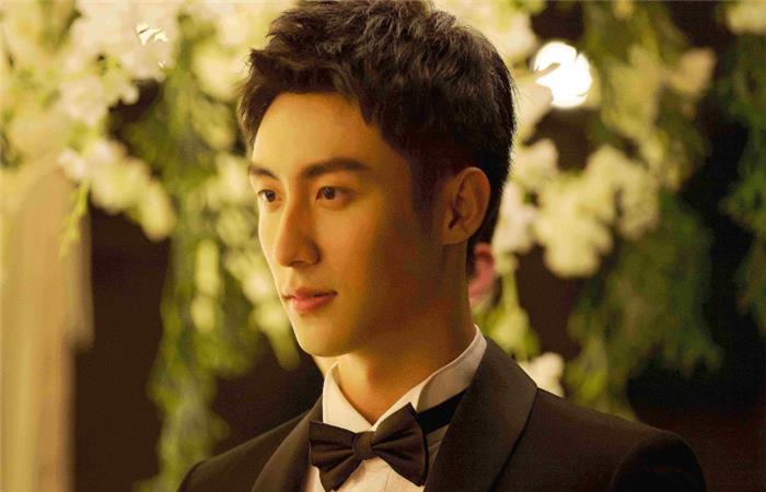 #迪丽热巴#“首播破亿”的4部网播剧，若你一部都没看过，真的太可惜了