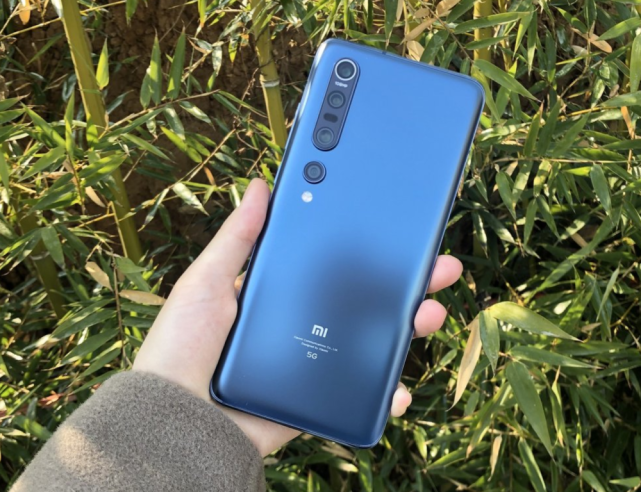 小米科技|中国手机销量榜洗牌:小米沦为第四、苹果第五、第一实至名归