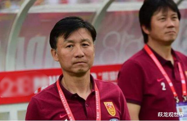 【罗云熙】中国足坛庚子年“六公子”？U19国青6人集训饮酒！陶强龙+何龙海在列