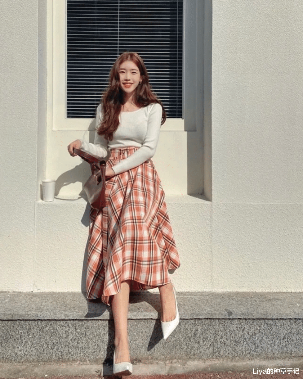 「阔腿裤」打死别穿的4件衣服，谁穿谁丑！