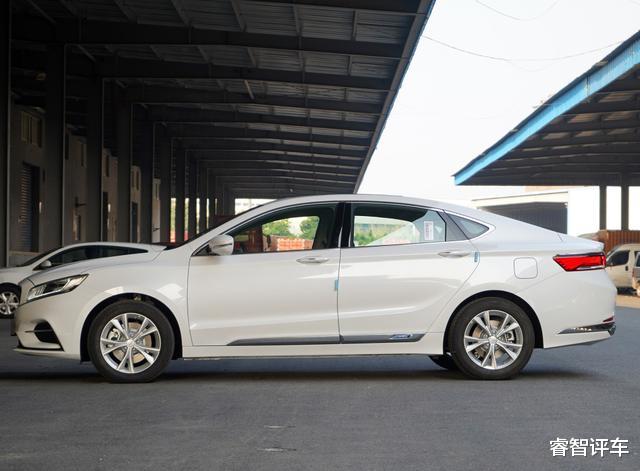 本田雅阁|吉利博瑞：我真尽力了，国产豪车跌至8万多，车友：雅阁买早了