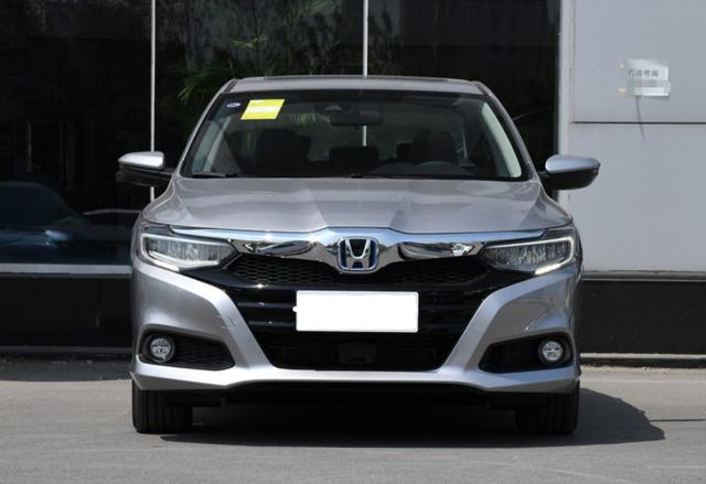 『本田凌派』本田又一爆款，一公里油钱2毛5，1.5L四缸混动，还会是7万多吗？