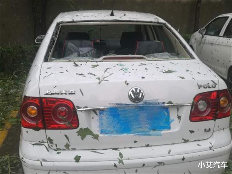 4s店@一场冰雹来袭，30辆新桑塔纳被砸成“蜂窝”，4S店 ：5折开回家！