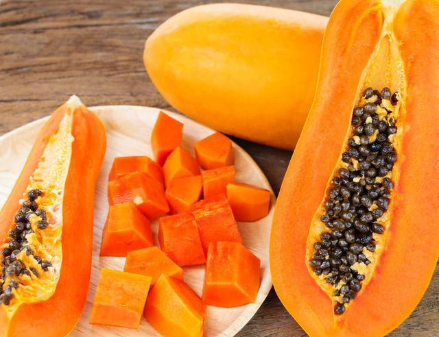 【肝脏】常吃4种食物,会导致肝变“硬”,三种食物天然护肝,不容错过