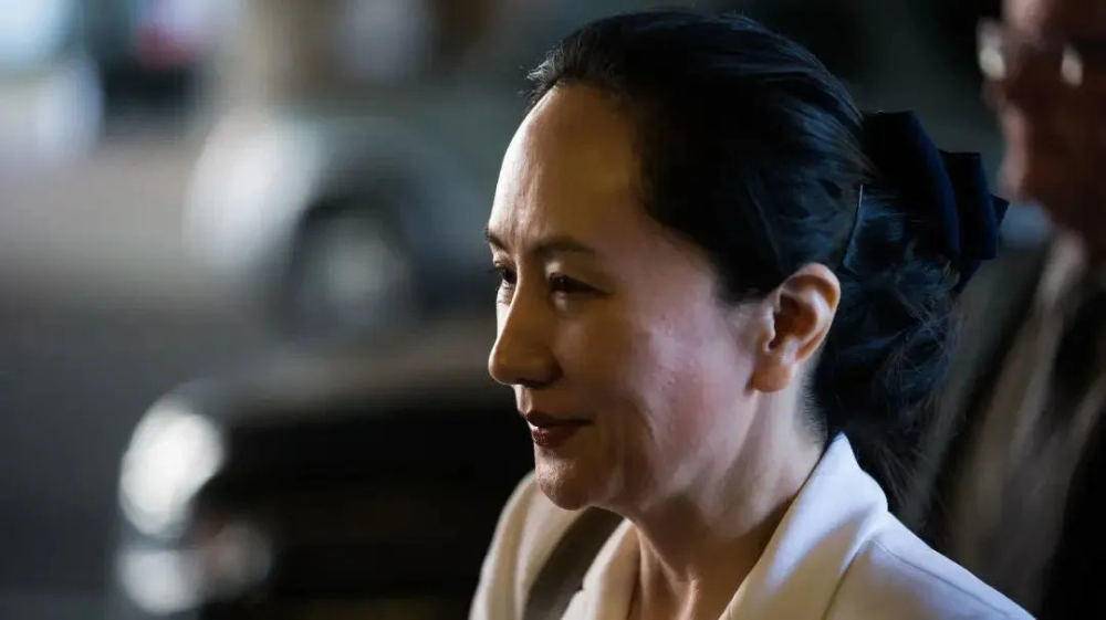 「汇丰」搞事情？坑华为后疯狂道歉，市值蒸发500亿后突然醒悟？网友：晚了