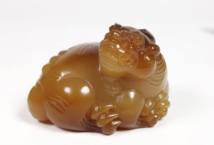 「」和田玉的“油性”是什么？从何而来？决定因素是什么？