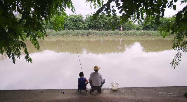 「」炎炎夏日,持续高温,鱼几乎不开口!钓鱼人应该如何户外垂钓呢?