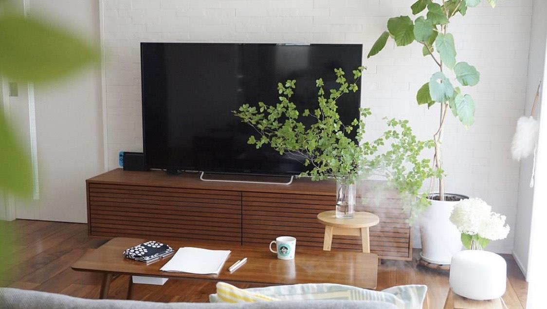 |她坚持一天一清理，扔掉冗杂的物品，全屋焕然一新，清爽且治愈！