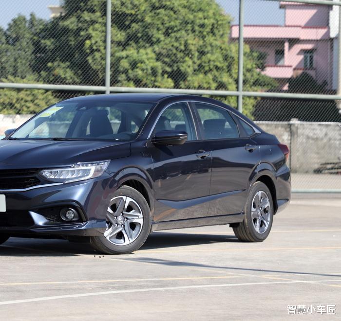 #本田#本田家族的“省油王”,长4756mm,空间如头等舱,油耗仅5L