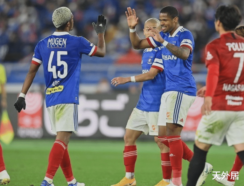 上海上港|6-2！上港在看吗？亚冠小组对手狂虐了东亚冠军，外援疯狂戴帽