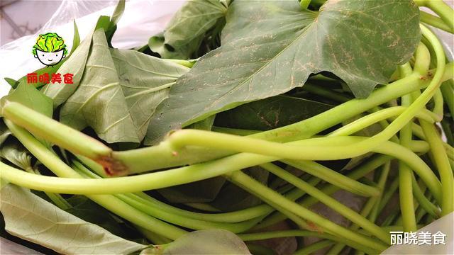 红薯|夏天,碰到此菜别手软,一次性囤15斤,放冰箱冻起来,特别省事