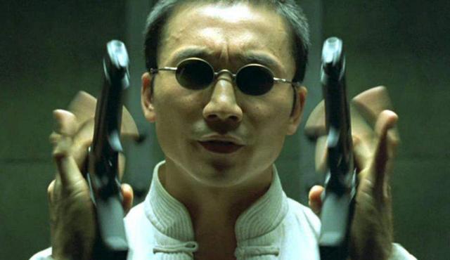黑客帝国|1999年《黑客帝国》想要一套武术动作,成龙李连杰拒绝,而他卖了
