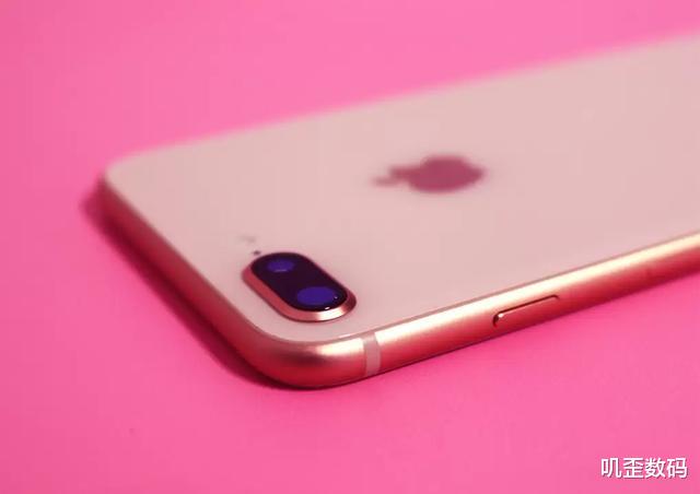 【苹果】苹果火力全开，大屏iPhone大幅度降价，分析：为清库存