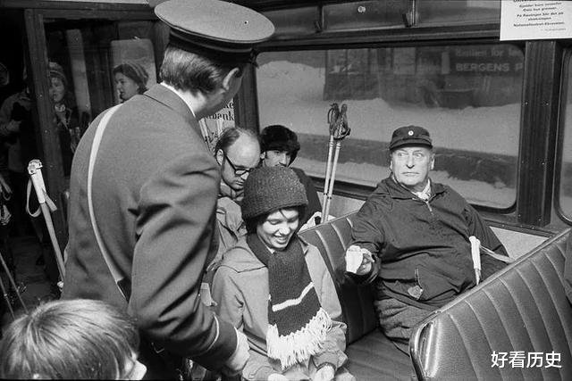 老照片|25张老照片，告诉你真实发生过的怪诞历史