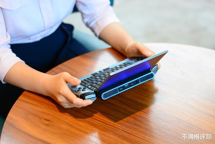 游戏本|国产迷你游戏本壹号本评测：虽不完美，但值得评分90+