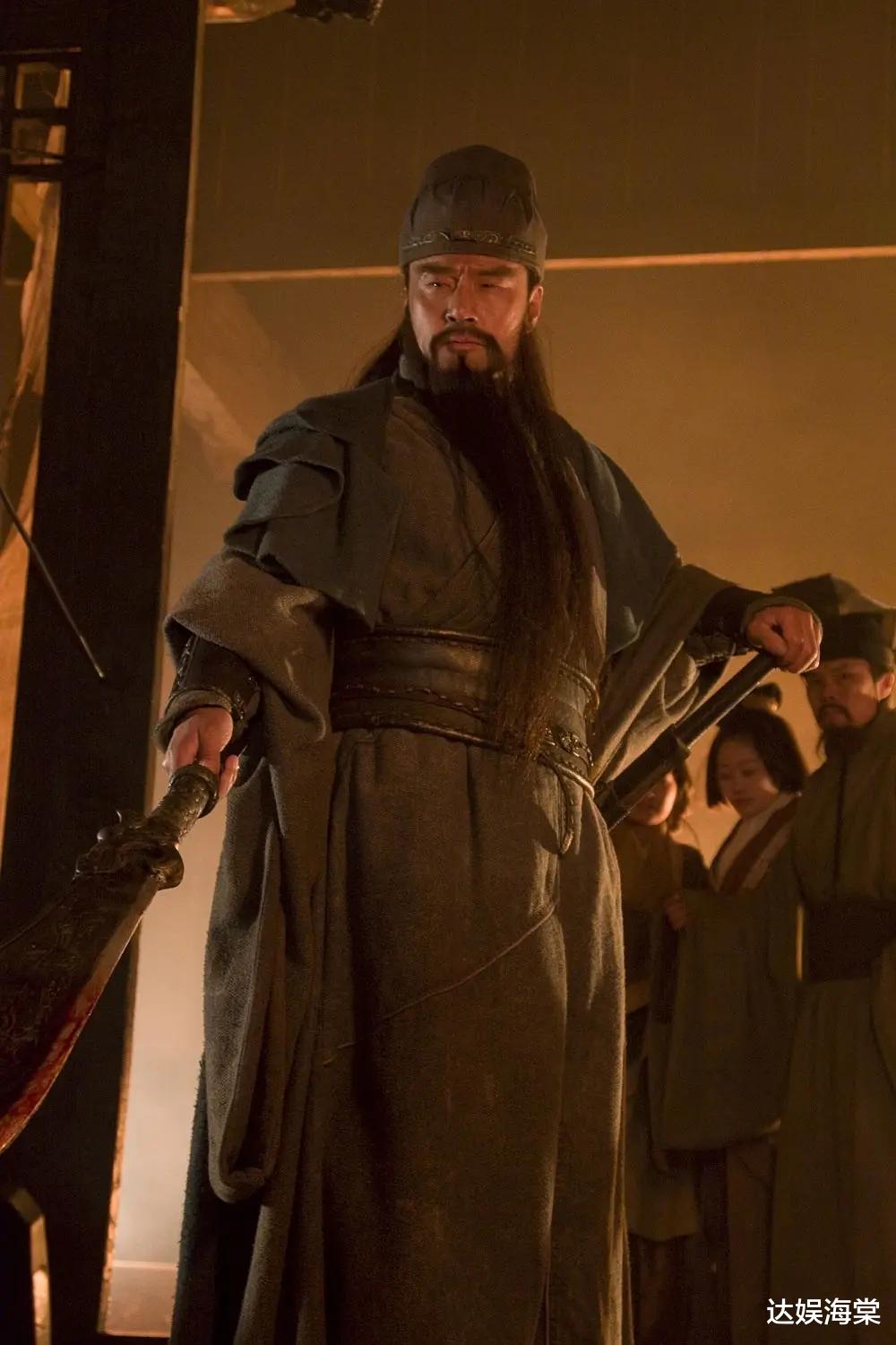 于荣光|导演没当够!“斗气化马”翻车后,62岁于荣光携武侠新作一雪前耻