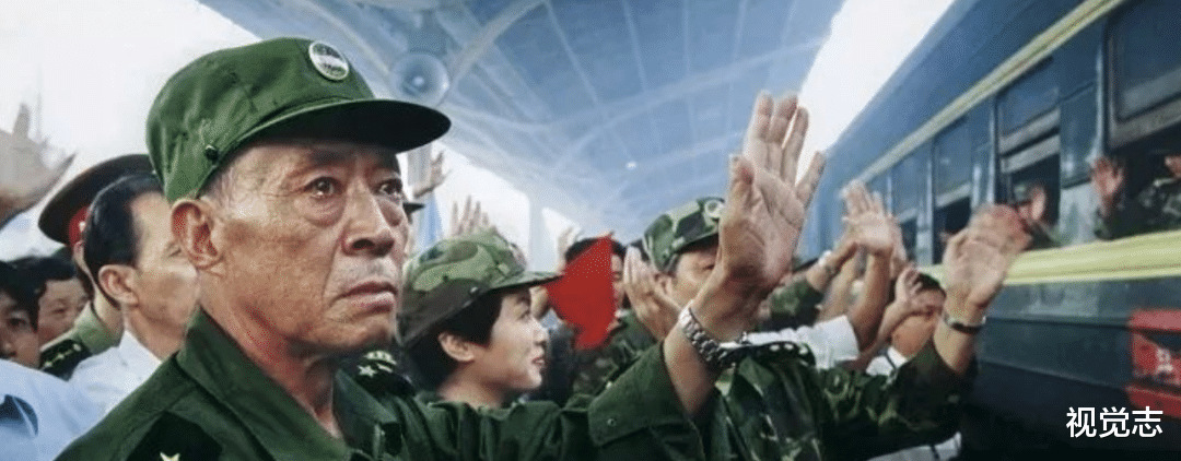 视觉志|南方洪水画面曝光，朋友圈都在聊「1998年」