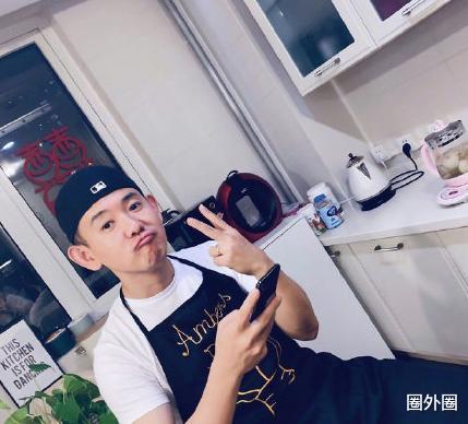 李响|主持人李响官宣当爸，宝贝小名叫赞赞，离开孙骁骁的他过得好幸福