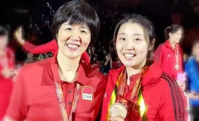 [刁琳宇]刁琳宇处境尴尬，似不能承上启下，唯有如此方能取代丁霞、姚迪？