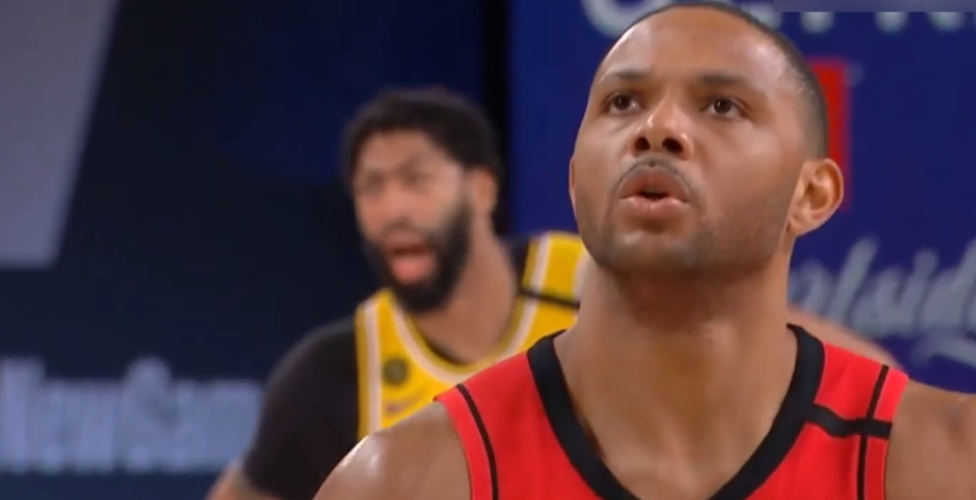 湖人队|11投9铁!哈登20罚21分被隆多完爆,全队篮板不及詹眉,湖人3: 1拿赛点!