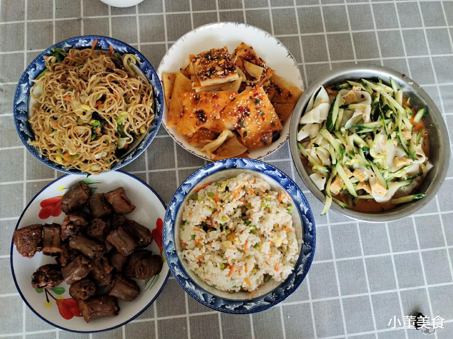 鸡蛋|晒一晒我家1周的午餐，成本不到30块，每天不重样，简单不浪费
