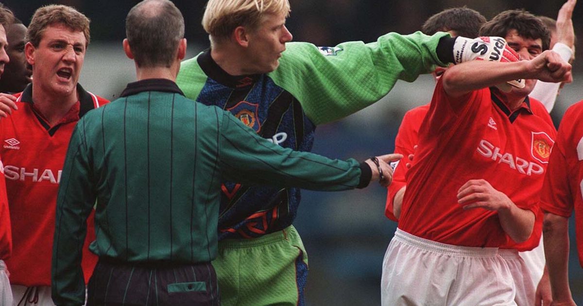 #曼联#曼联两大佬为争当队长发生矛盾,靠打一架解决问题!随后联手夺三冠