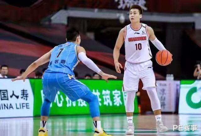 广东男篮|广东输球后杜锋放话了！但矛头为何全部指向一个人呢？