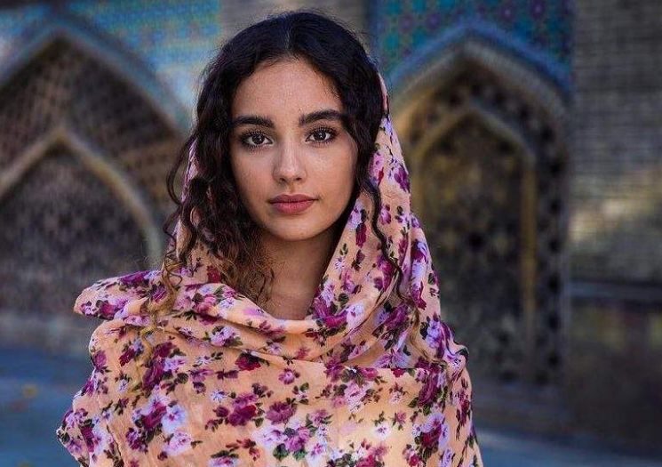 欧洲旅游|希腊究竟开放到什么程度?在这里你可以为所欲为,男人的“天堂”