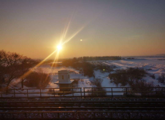 空降兵:继空降兵之后,中国76集团军重型合成旅,也抵达4200米雪域高原