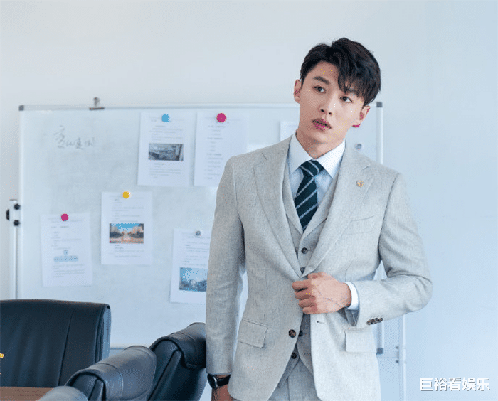 芒果台|芒果台又一职场剧成黑马,仅播1天破2千万,一口气8集太过瘾