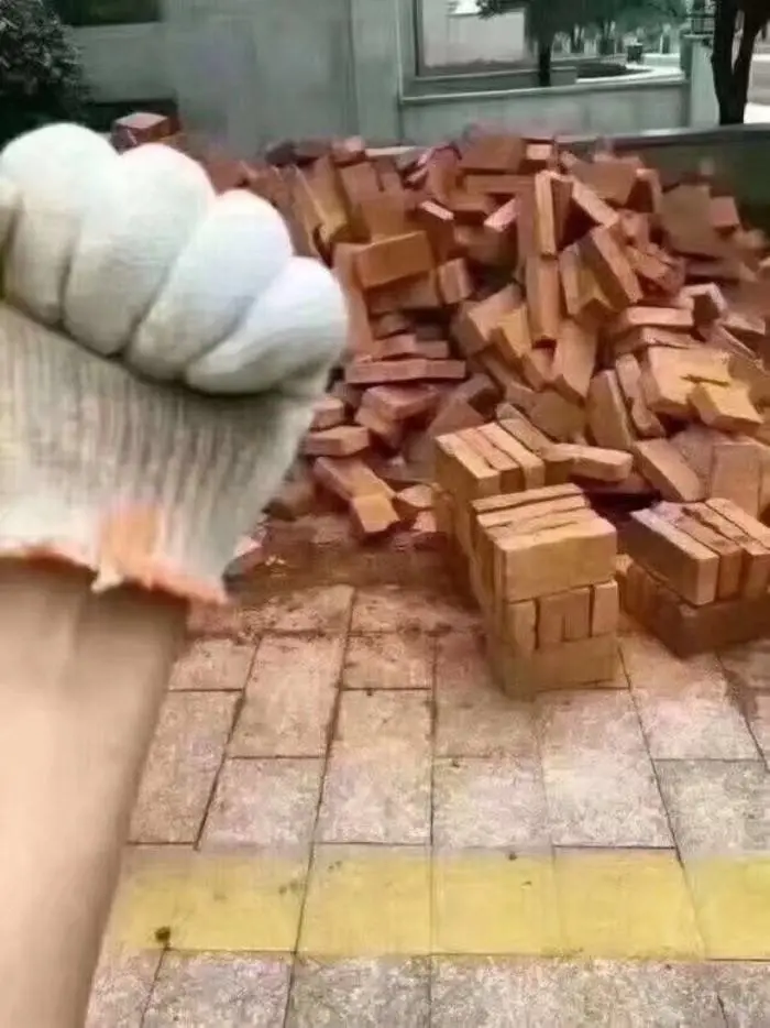 #北控男篮#CBA第一笔签约来了！谢谢马布里啊！他又替中国篮球干了件好事