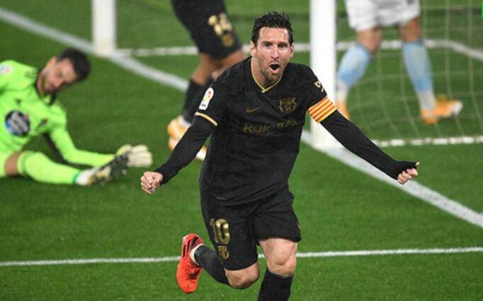 梅西|梅西今晨1镜头最风骚！不是角球直接吊门，也非连场造乌龙