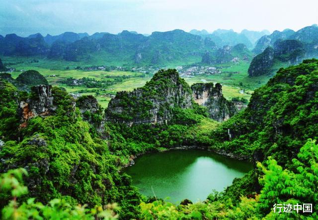 天池|广西唯一的天池，高出地面百余米，没有任何水源，却常年不枯!