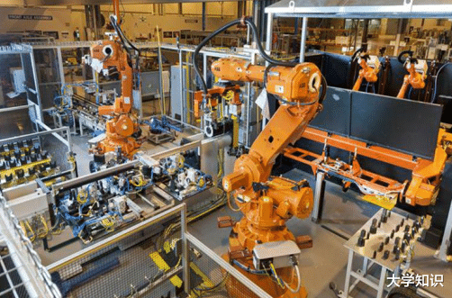 临床医学|最适合本科生的6个大学专业，学生毕业后，工作都是“金饭碗”！