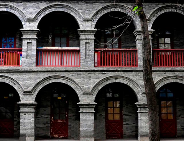 辽宁省|以省命名的百年院校也遭“爆冷”，位次下降7万位，考生后悔没选