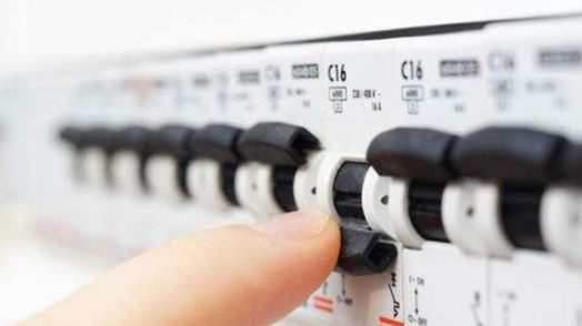 |家装布线所有卧室插座用一个回路吗？今天才知道，还好不算晚！