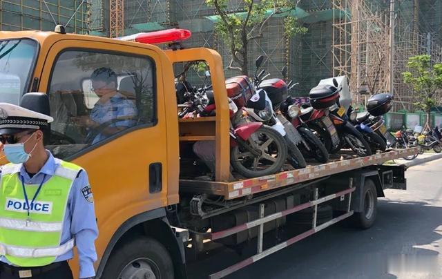 【校园欺凌】“车坚强”？骑了23年还敢上路，宿迁这辆97年摩托车被“清剿”!