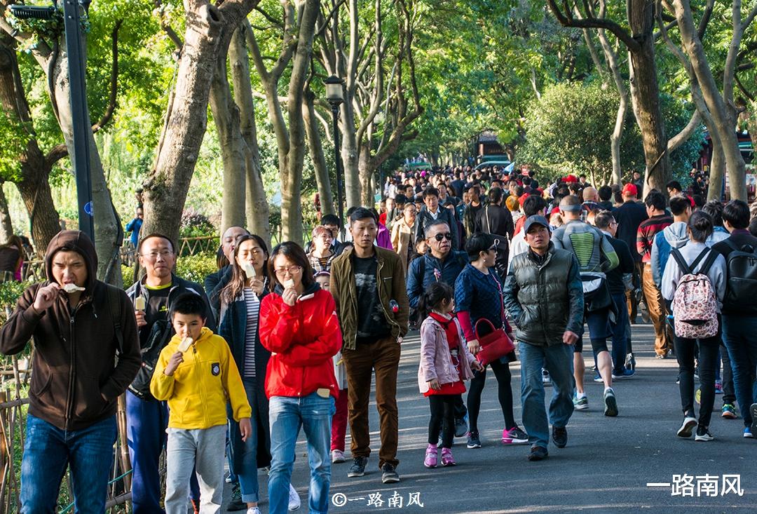 重庆|国庆三大热门景区，到处都是人，游客热情高涨