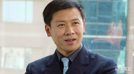胡亚捷|胡亚捷与妻子离婚大战，3次战败，却次次收获“战利品”，今如何？
