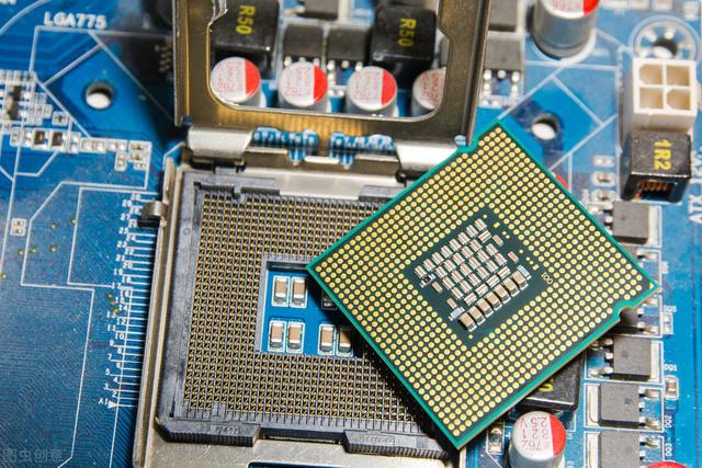 交易|京东方的崛起之路，给中国芯片产业发展带来哪些经验