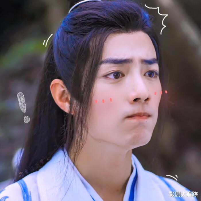 肖战|被央视点评演技好的肖战，却被发现是替鹿晗背锅，才获金扫帚奖？