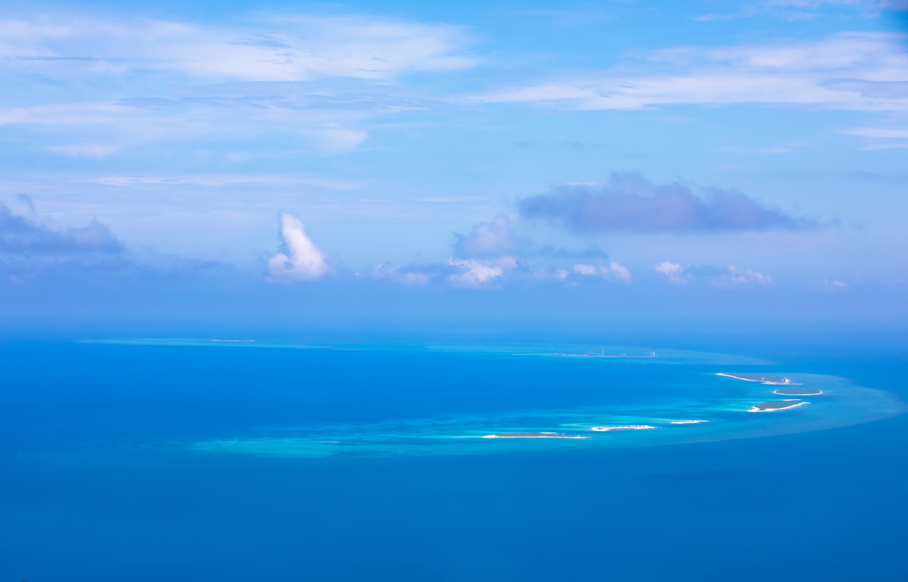 「荡口古镇」卫星航拍南海10大最美岛屿,蜈支洲岛排第一,您怎么看?