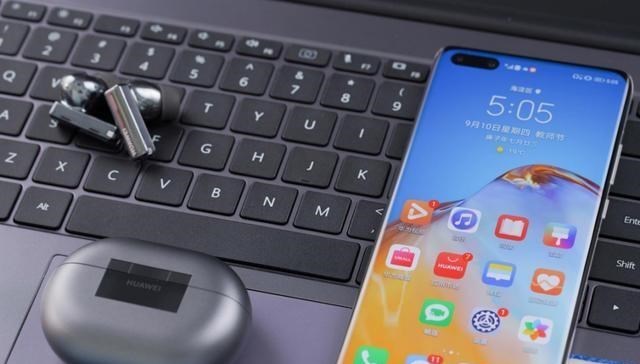 华为|130000台，华为来得很突然，谁也没料到一切变化这么快