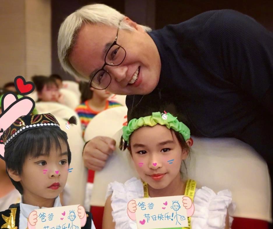 林瑞阳|她为生子三年扎上千针，丈夫求婚9次才答应，今成女强人身家千亿